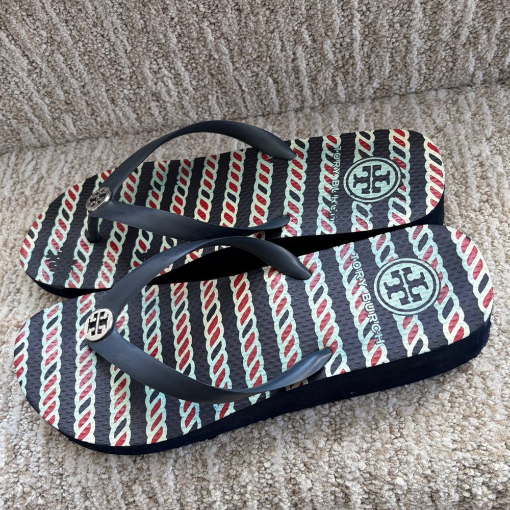 Tory Burch wedge flip flops navy and red rope pattern. Women’s size 10.